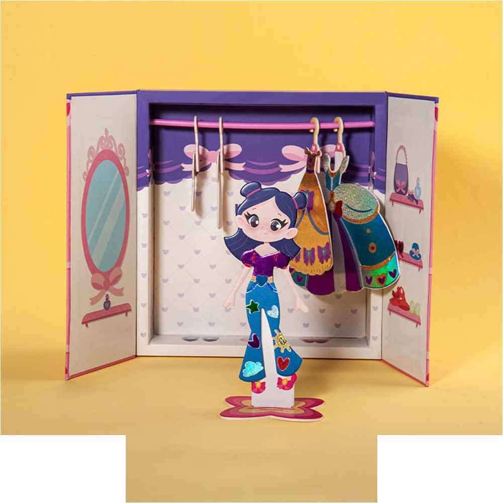 لعبة KidFans Dream Closet التعلیمیة، الرمز 2415 | تصمیم وتزیین الملابس بالأکالیل
